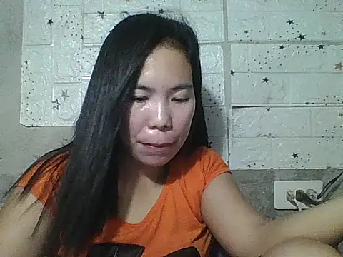 Snapshot of pinaysinglemommm chatting on 09.16.25 pinaysinglemommm online show from 09.16.25