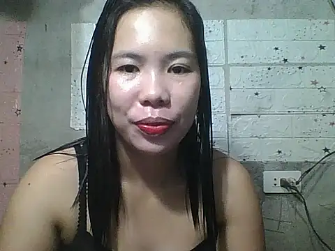 Snapshot of pinaysinglemommm chatting on 09.18.25 pinaysinglemommm online show from 09.18.25