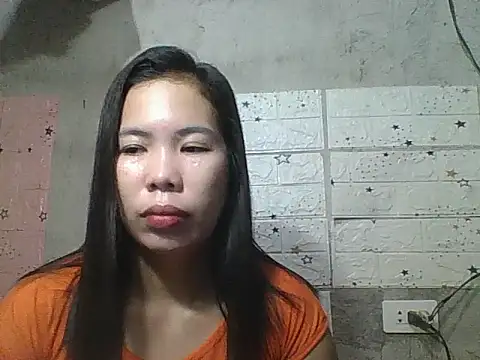Snapshot of pinaysinglemommm chatting on 09.29.25 pinaysinglemommm online show from 09.29.25