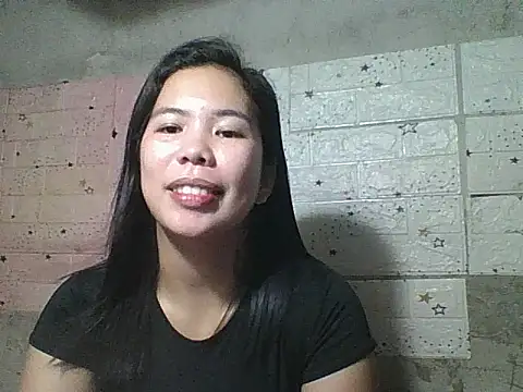 Snapshot of pinaysinglemommm chatting on 10.06.25 pinaysinglemommm online show from 10.06.25