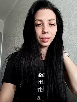 Snapshot of Princessa99885 chatting on 09.11.25 Princessa99885 online show from 09.11.25