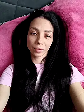 Snapshot of Princessa99885 chatting on 09.14.25 Princessa99885 online show from 09.14.25