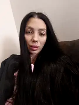 Snapshot of Princessa99885 chatting on 09.29.25 Princessa99885 online show from 09.29.25