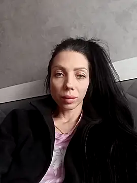 Snapshot of Princessa99885 chatting on 09.30.25 Princessa99885 online show from 09.30.25