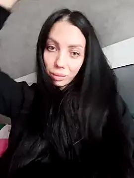 Snapshot of Princessa99885 chatting on 10.22.25 Princessa99885 online show from 10.22.25