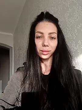 Snapshot of Princessa99885 chatting on 10.23.25 Princessa99885 online show from 10.23.25