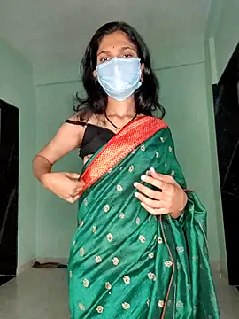 Shivani2002 online show from 02.08.26