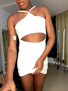 Snapshot of ebony_rock chatting on 10.23.25 ebony rock online show from 10.23.25