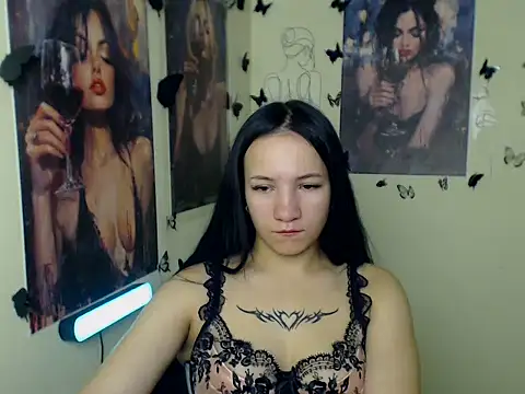 Em7MaA online show from 11.06.25