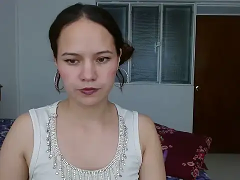 Snapshot of yarafuckass chatting on 05.29.26 yarafuckass online show from 05.29.26