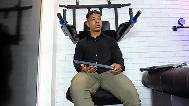 Snapshot of ItaloMoore chatting on 03.10.26 ItaloMoore online show from 03.10.26