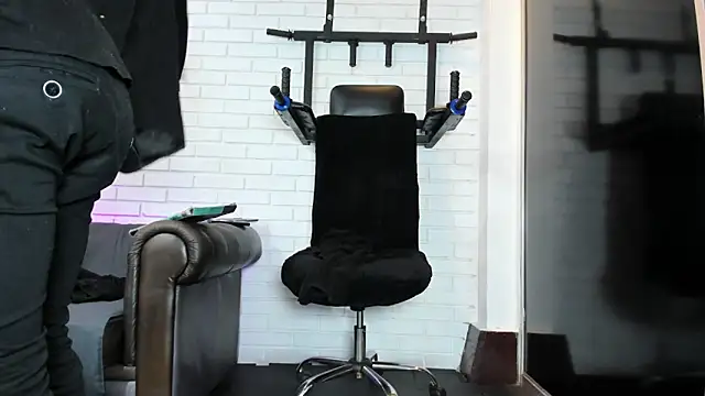 Snapshot of ItaloMoore chatting on 03.15.26 ItaloMoore online show from 03.15.26