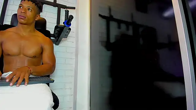 Snapshot of ItaloMoore chatting on 03.26.26 ItaloMoore online show from 03.26.26