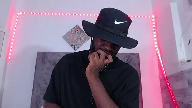 eebony stallion online show from 04.08.26