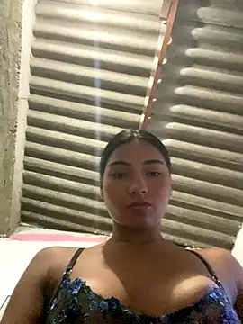 Snapshot of Coi_Leray_ chatting on 10.10.25 Coi Leray online show from 10.10.25