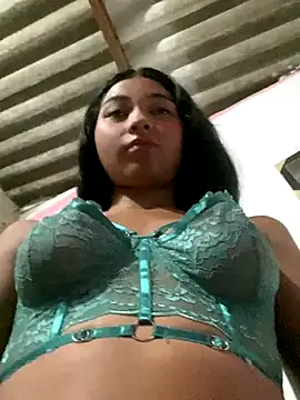 Snapshot of Coi_Leray_ chatting on 10.11.25 Coi Leray online show from 10.11.25