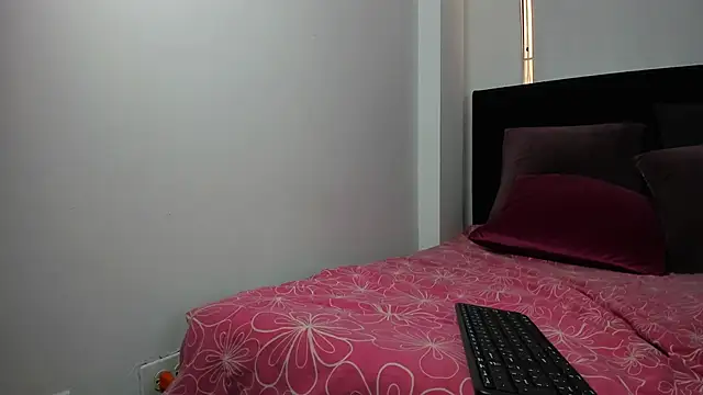 LunaVelvet777 online show from 10.07.25