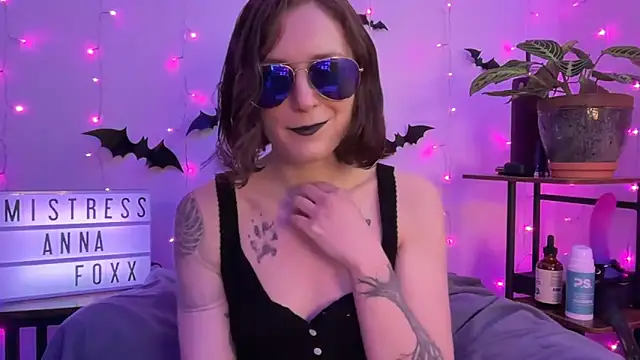 mistressannafoxx online show from 11.03.25