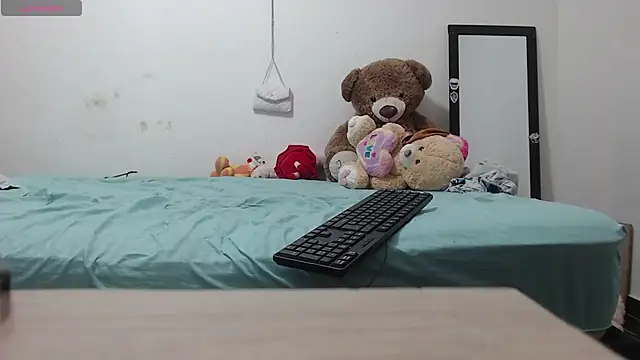 toxic sweet  online show from 02.11.26