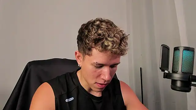 Snapshot of nathan_blake chatting on 01.16.26 nathan blake online show from 01.16.26