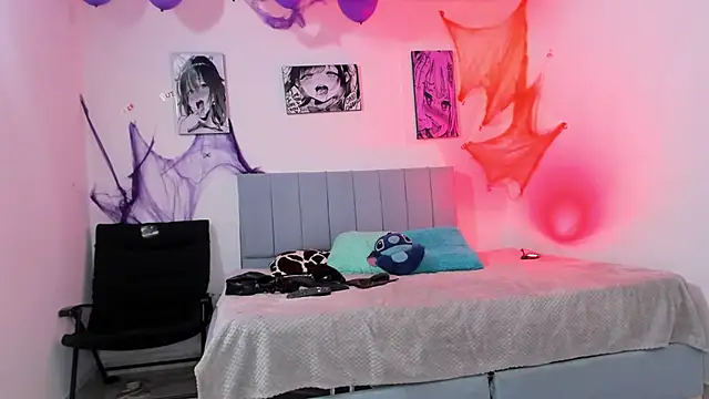 Snapshot of penelopestar_2 chatting on 10.27.25 penelopestar 2 online show from 10.27.25