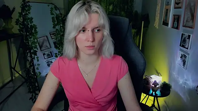 Snapshot of BethanyCloud chatting on 06.30.26 BethanyCloud online show from 06.30.26
