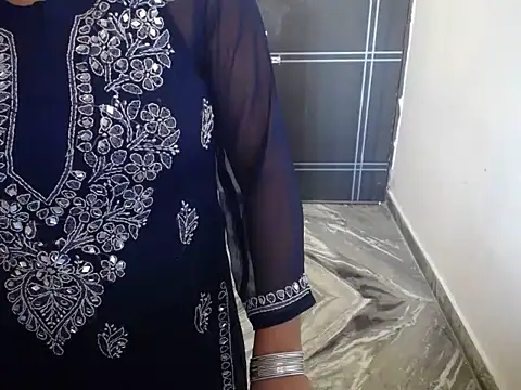 Snapshot of Samiksha- chatting on 03.23.26 Samiksha- online show from 03.23.26