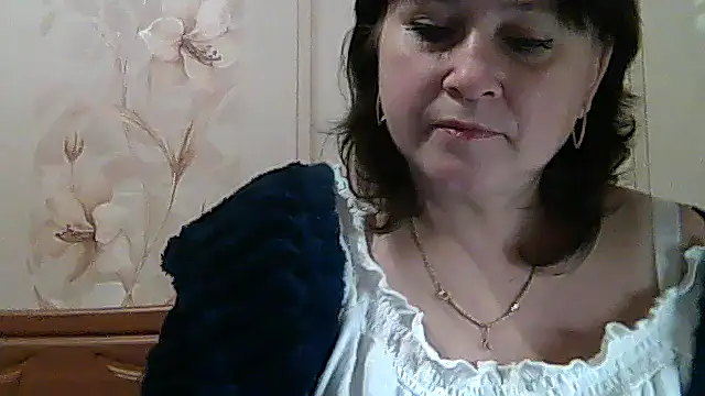 Snapshot of Samantha44021 chatting on 10.14.25 Samantha44021 online show from 10.14.25