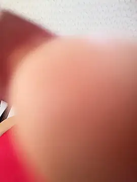 Mia-Glow online show from 12.22.25