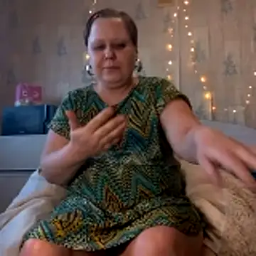 Snapshot of Tupo070481 chatting on 01.17.26 Tupo070481 online show from 01.17.26