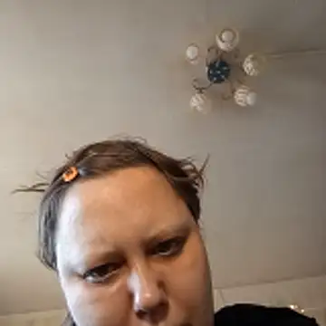 Snapshot of Tupo070481 chatting on 02.02.26 Tupo070481 online show from 02.02.26