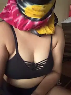 Snapshot of crazy111girl chatting on 02.09.26 crazy111girl online show from 02.09.26