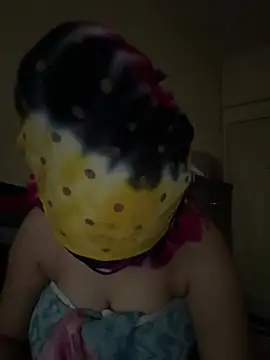 Snapshot of crazy111girl chatting on 02.10.26 crazy111girl online show from 02.10.26