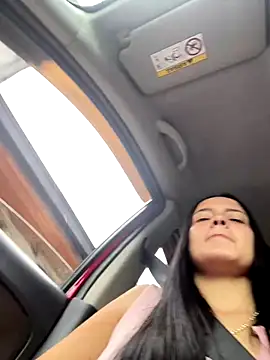 Snapshot of Mia_jhoonson chatting on 12.19.25 Mia jhoonson online show from 12.19.25