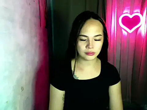 Snapshot of sweetsassyxx chatting on 02.27.26 sweetsassyxx online show from 02.27.26