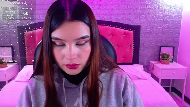 Natalie loffreda online show from 11.29.25