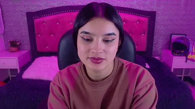 Snapshot of Natalie_loffreda chatting on 02.28.26 Natalie loffreda online show from 02.28.26