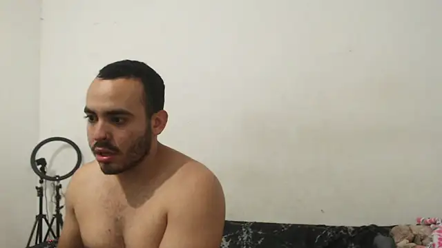 Ana ThiagoxX online show from 09.20.25