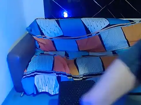 Snapshot of Dan_jonson15 chatting on 09.25.25 Dan jonson15 online show from 09.25.25