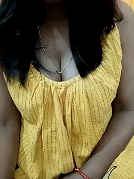 Hot-Risa online show from 12.14.25