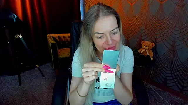 Snapshot of Anna_Snows chatting on 06.01.26 Anna Snows online show from 06.01.26