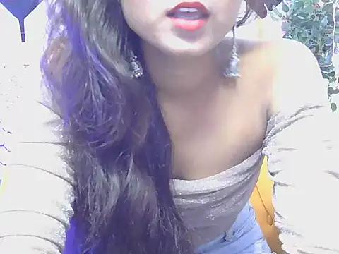 Snapshot of Hot_figure18 chatting on 09.28.25 Hot figure18 online show from 09.28.25