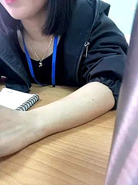 -NhaKy22 online show from 11.15.25