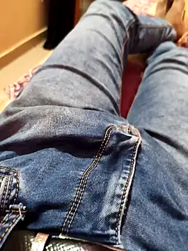 Snapshot of Alimbaby chatting on 09.20.25 Alimbaby online show from 09.20.25