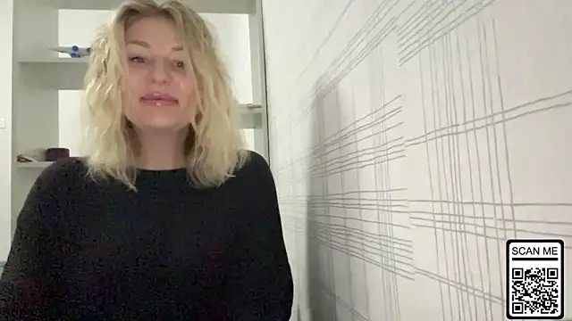 Blondie xoxoxo online show from 11.03.25