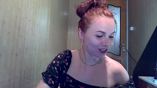 Snapshot of Kisa26311 chatting on 09.16.25 Kisa26311 online show from 09.16.25