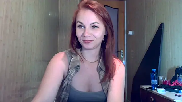 Snapshot of Kisa26311 chatting on 09.18.25 Kisa26311 online show from 09.18.25