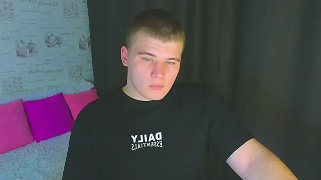 kittenmurr online show from 09.28.25