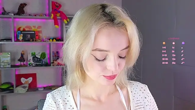 ShizukaBlanche online show from 09.11.25