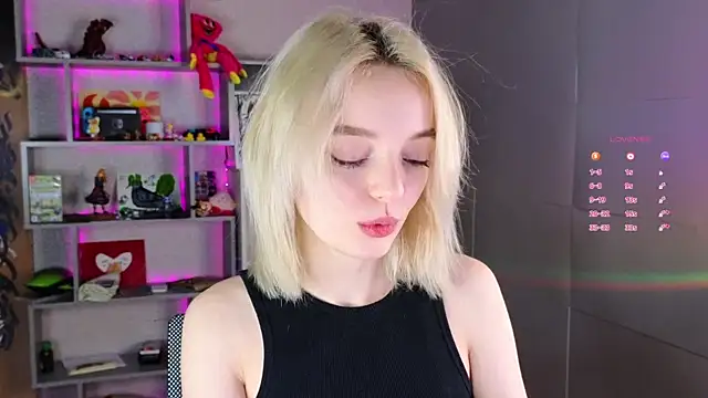 ShizukaBlanche online show from 09.12.25